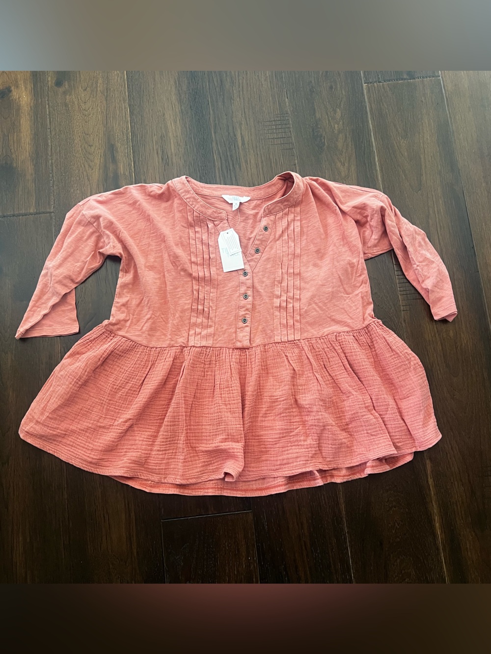 Womens Coral Button-Front mixed media peplum Blouse